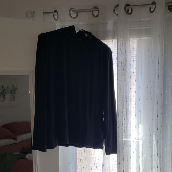 J. Crew Black Crewneck Form Knit - Picture 3 of 6